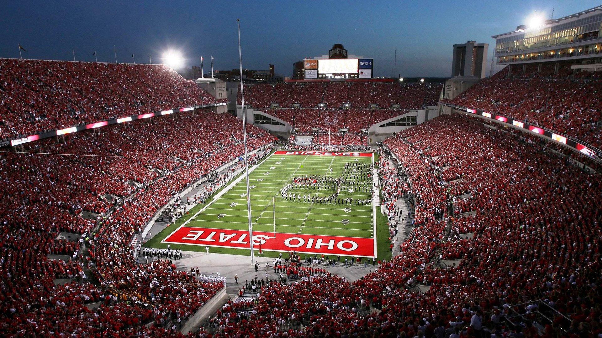 双峰并峙的亚洲宣言，当吴艳妮与刘翔的自信跨越时空共鸣