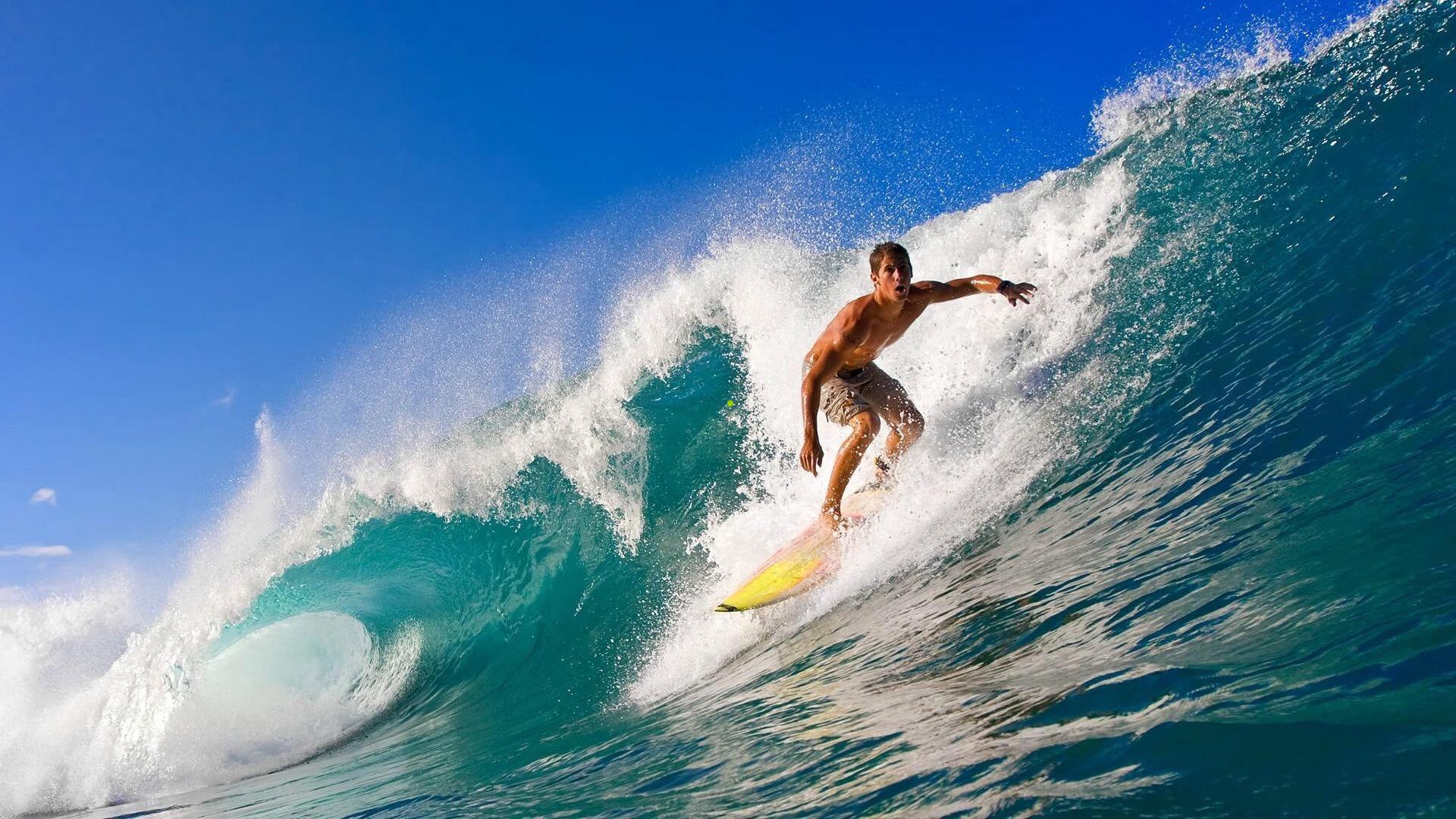 勇士赢球海报致敬56号秀理查德投篮瞬间 年轻新星值得好好培养