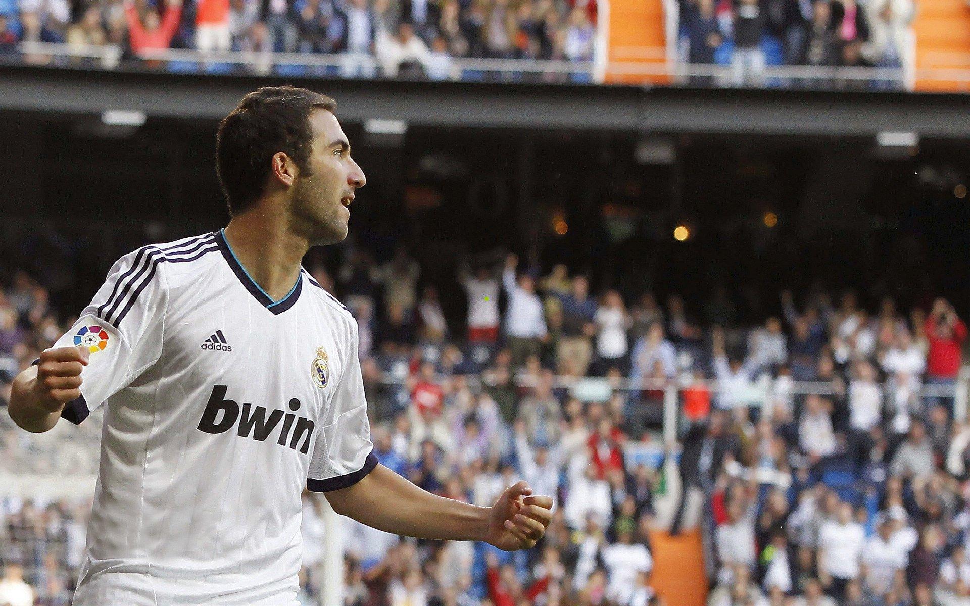 西亚劲旅最强阵集结，索马回归领衔，旅欧三将火线驰援备战关键赛